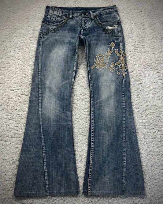 Tornado Mart Tribal Embroidery Spiral Flared Jeans