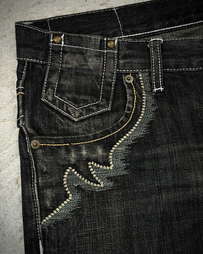 Tornado Mart Tribal Embroidery Spiral Flared Jeans