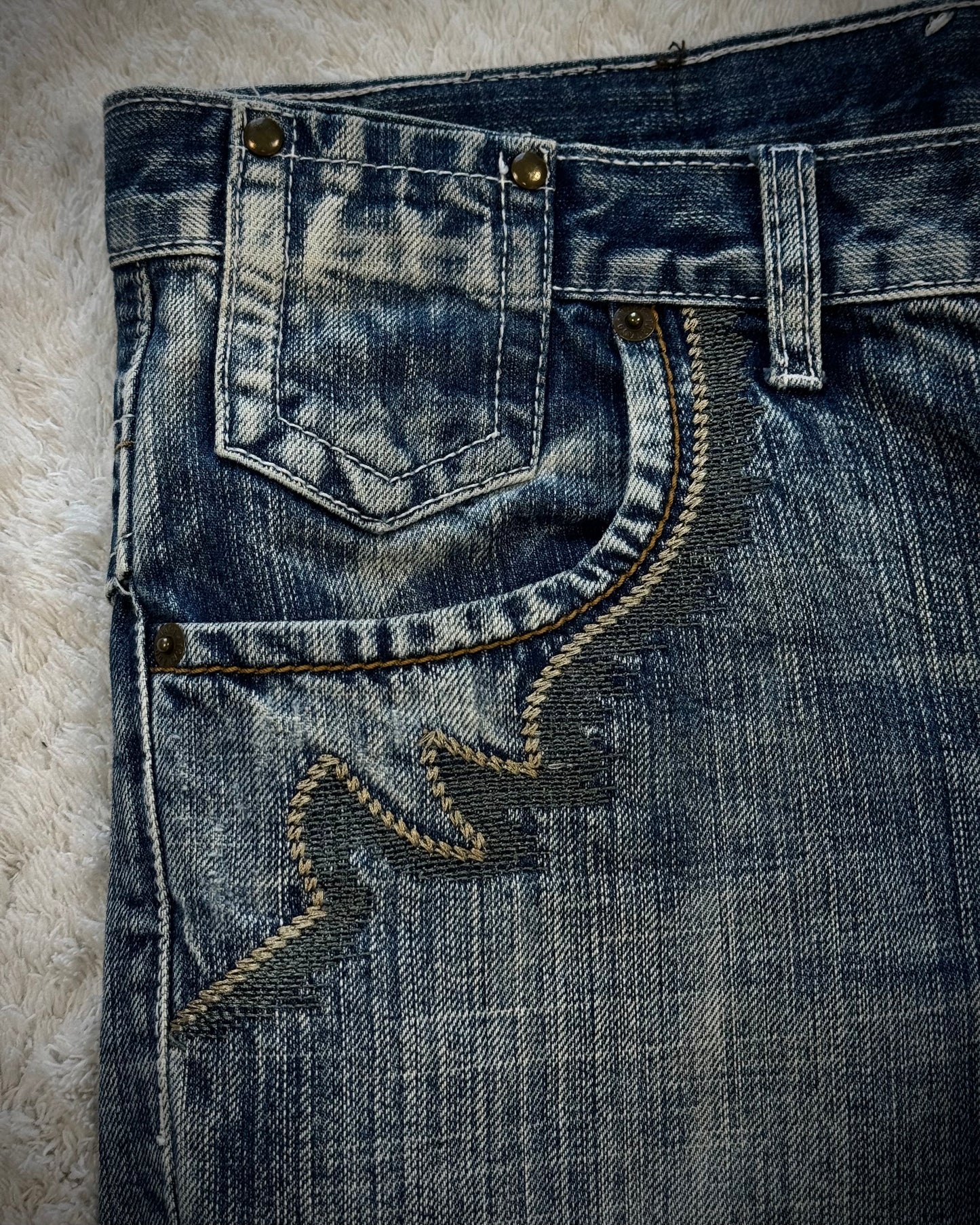 Tornado Mart Tribal Embroidery Spiral Flared Jeans