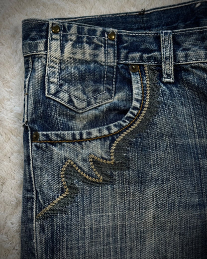 Tornado Mart Tribal Embroidery Spiral Flared Jeans
