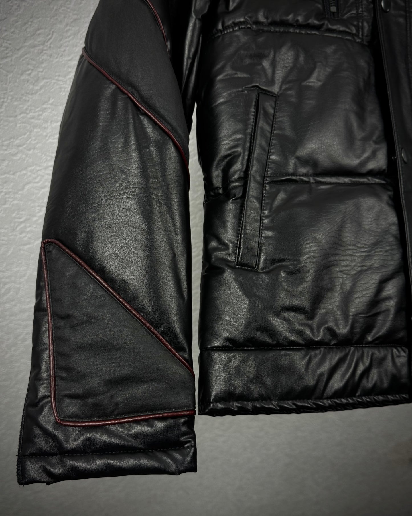 Point Chary Fur Collar Leather Light Puffer Jacket