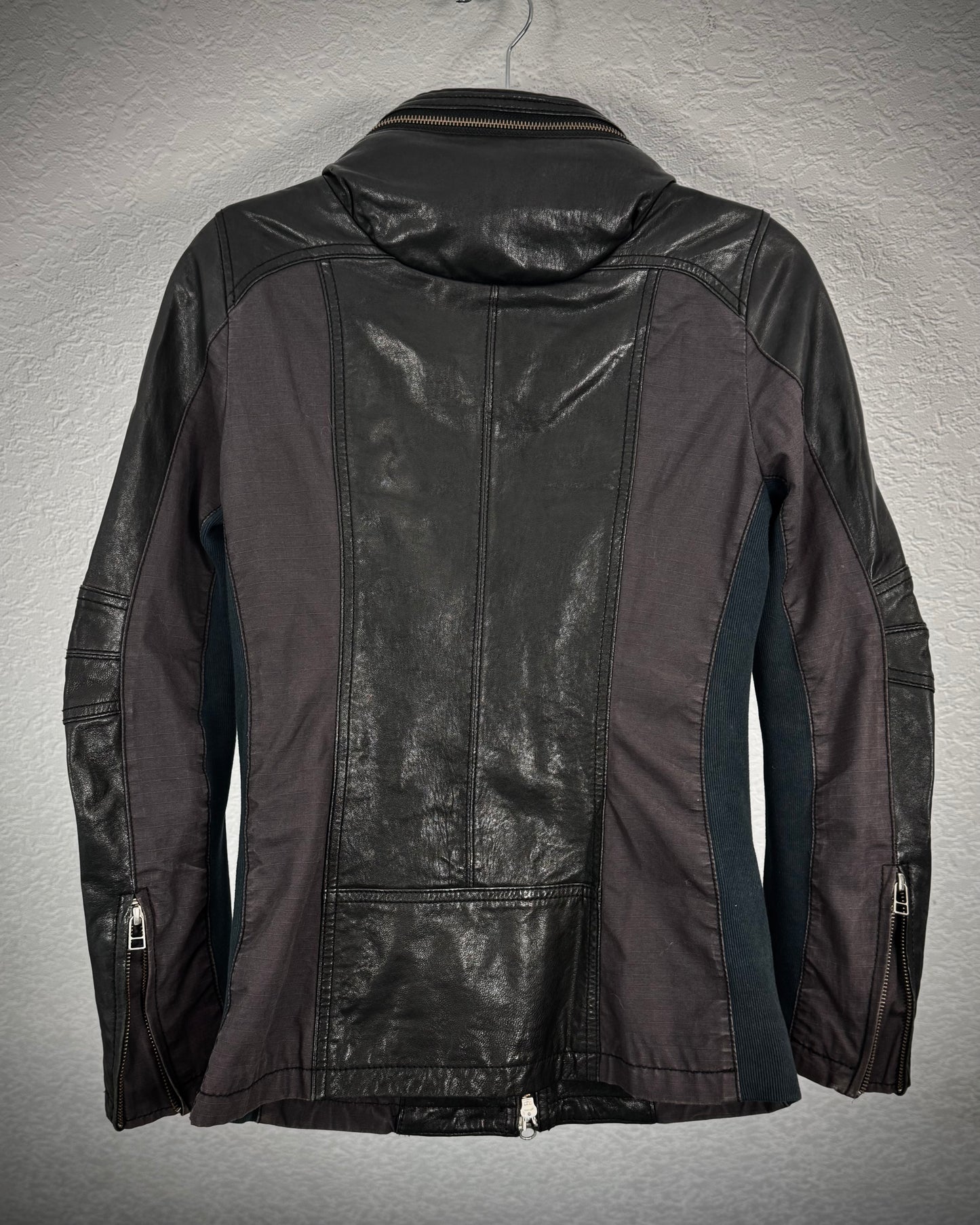 5351 Pour Les Femmes Leather Bono Jacket