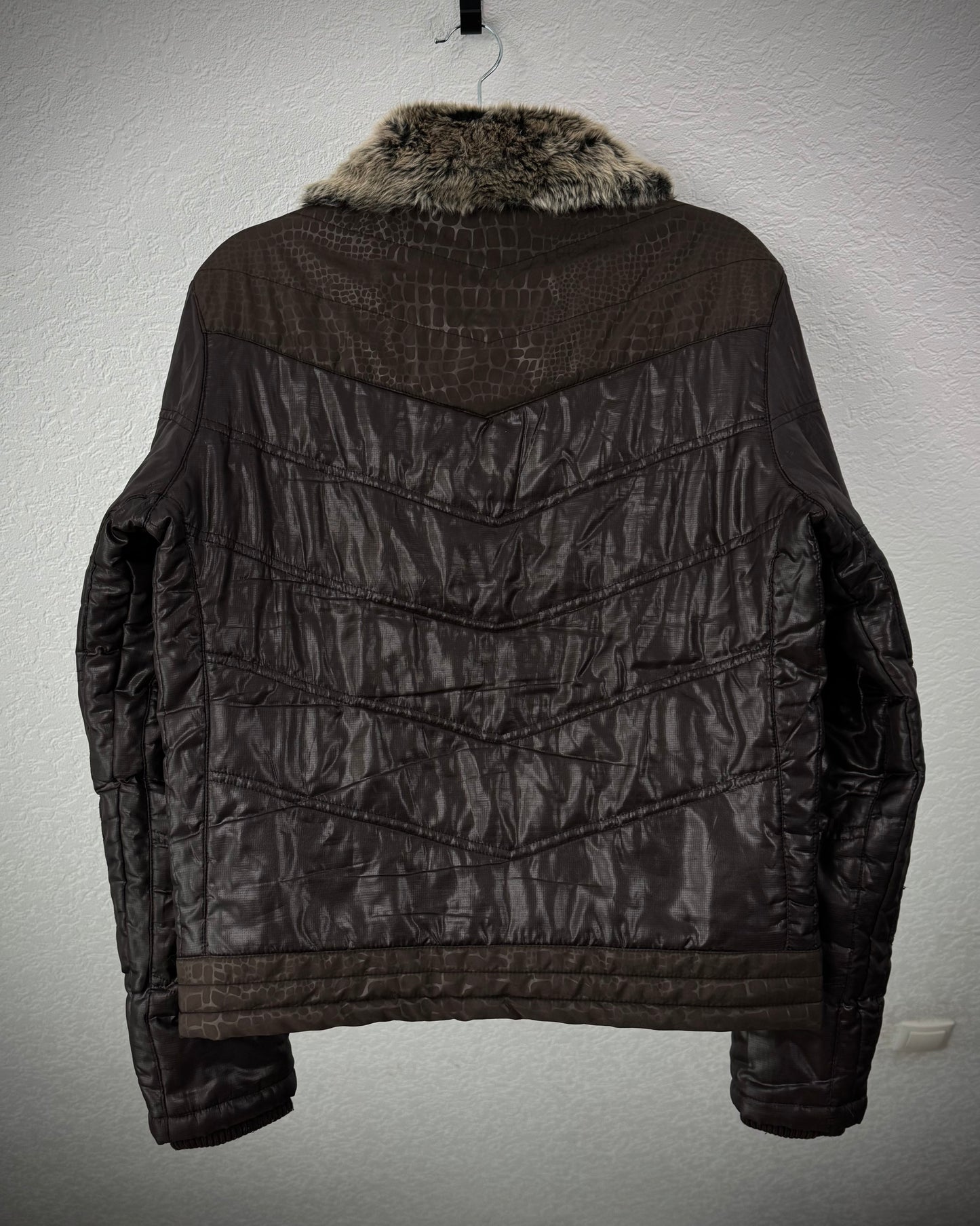 Toraichi Crocodile Waxed Fur Collar Lightweight Puffer Jacket