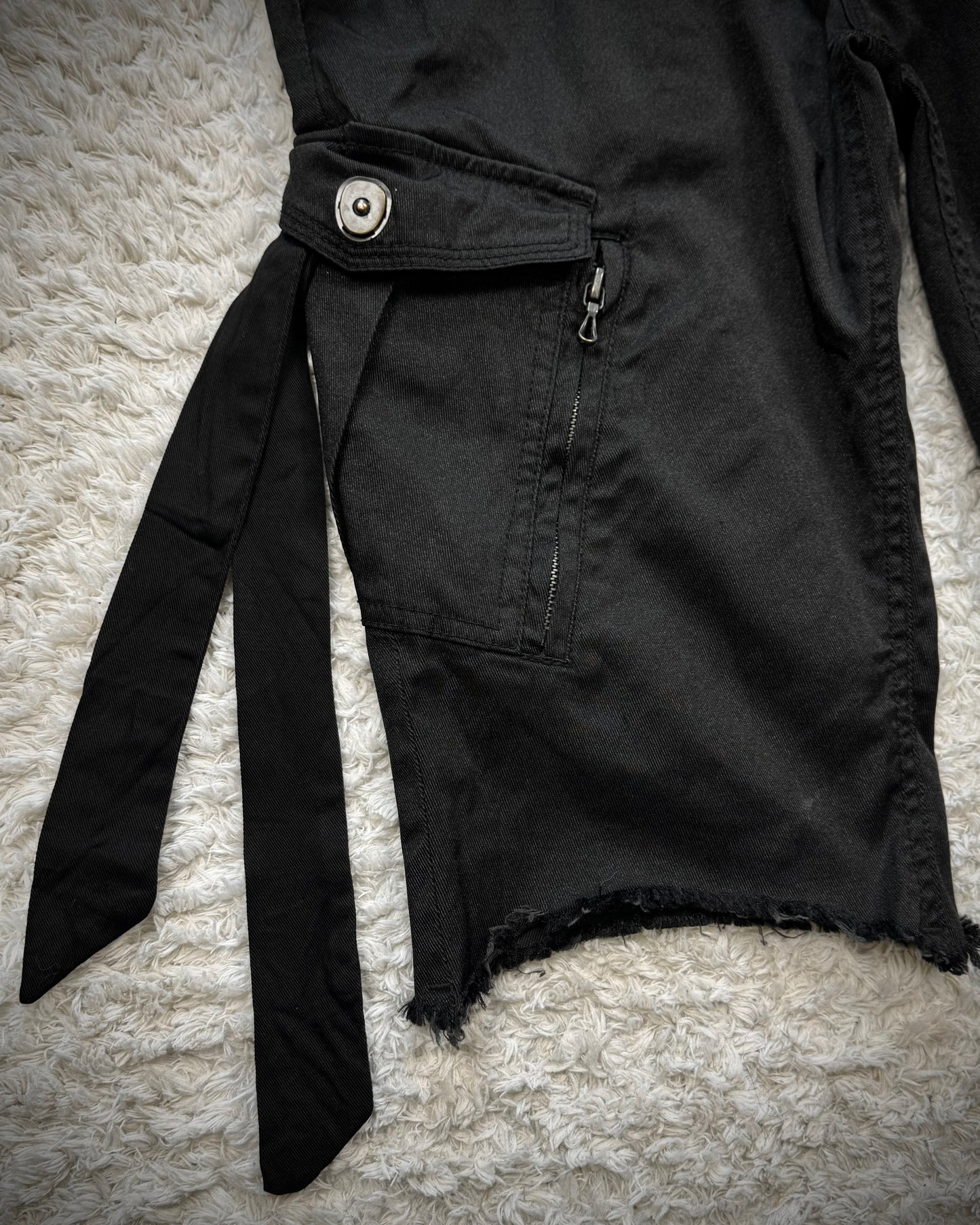 Fuga Fringed Luster Bondage Gas Mask Cargo Shorts