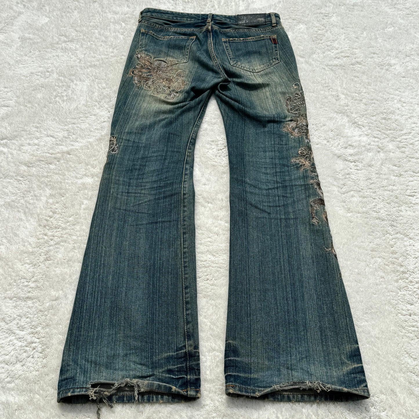 Mud Washed Embroidery Flared Jeans