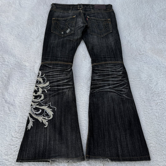 Tornado Mart Tribal Embroidery Flared Jeans