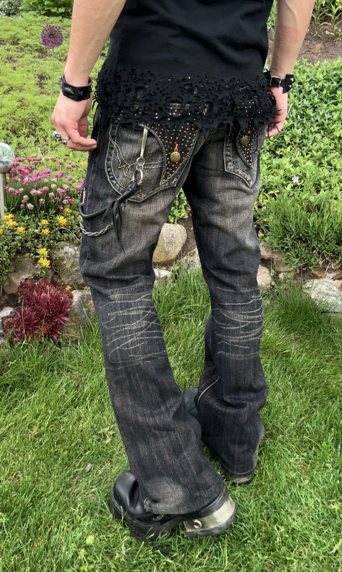 Snuff Studded Flap Pockets Flared Jeans
