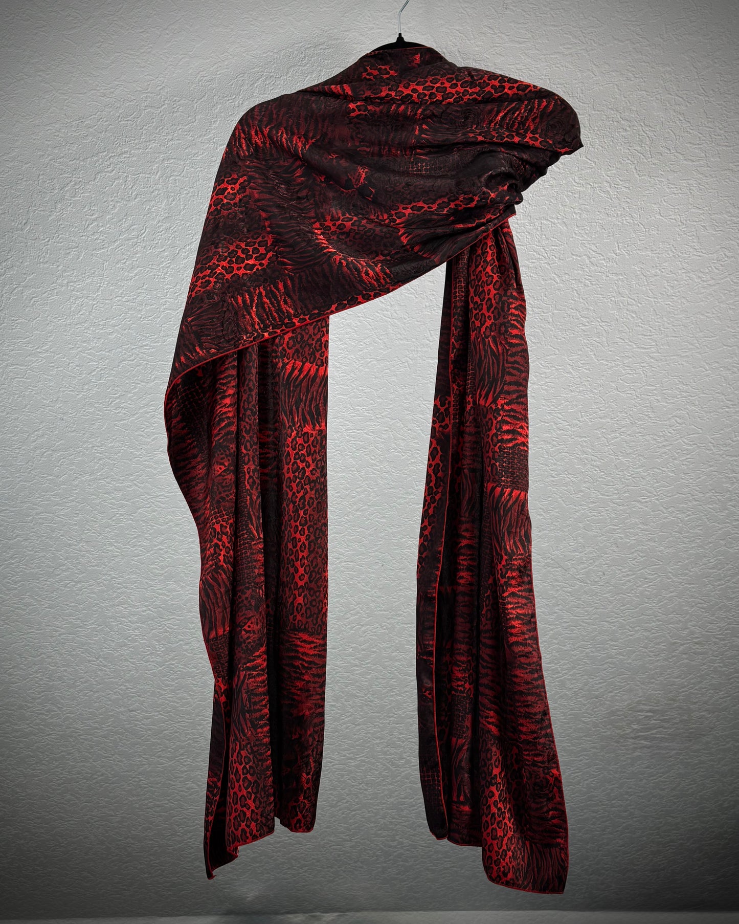Crimson Wildcat Pattern Stole