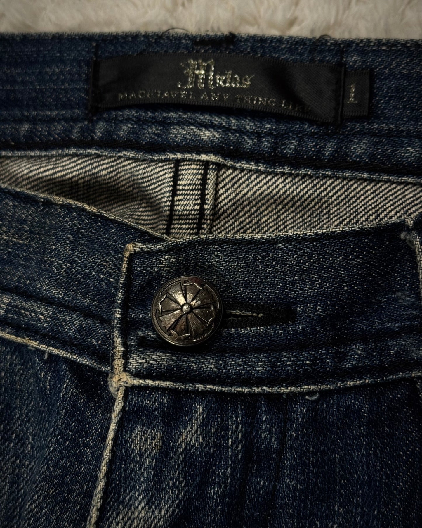 Midas Claw Marks Washed Jeans