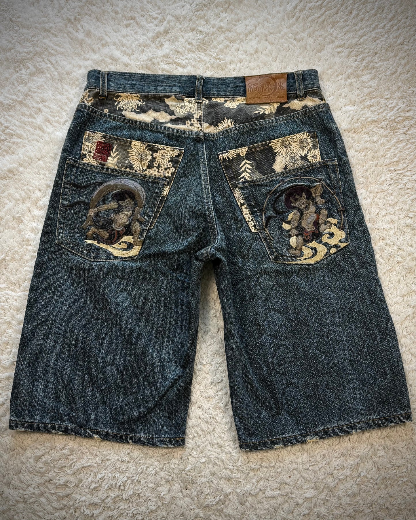 Karakuri Tamashii Python Pattern Floral Denim Shorts
