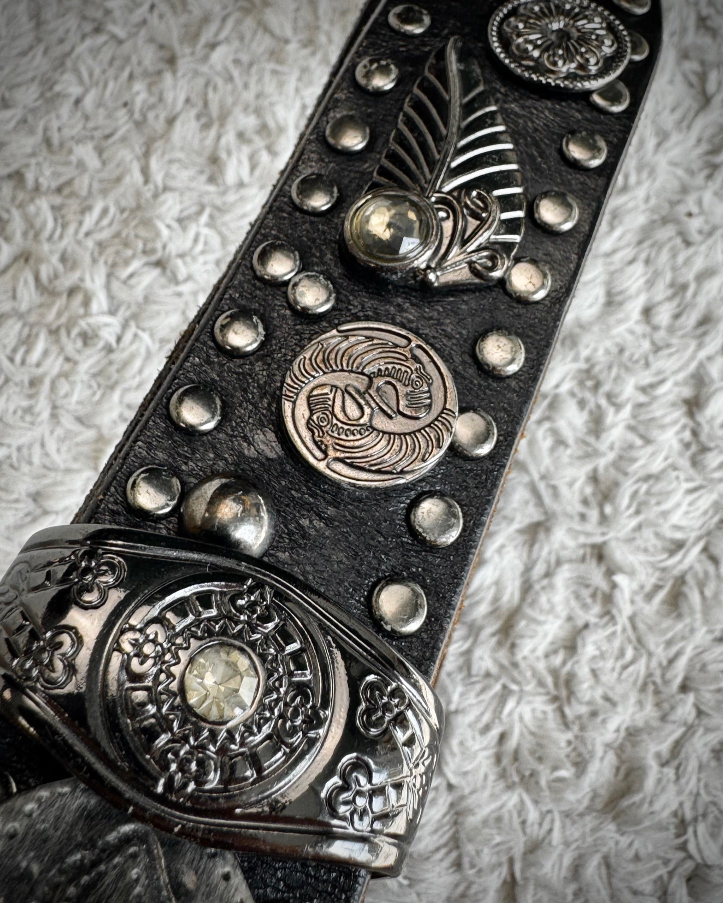 Diavlo Western Buckle Vintage Leather Belt