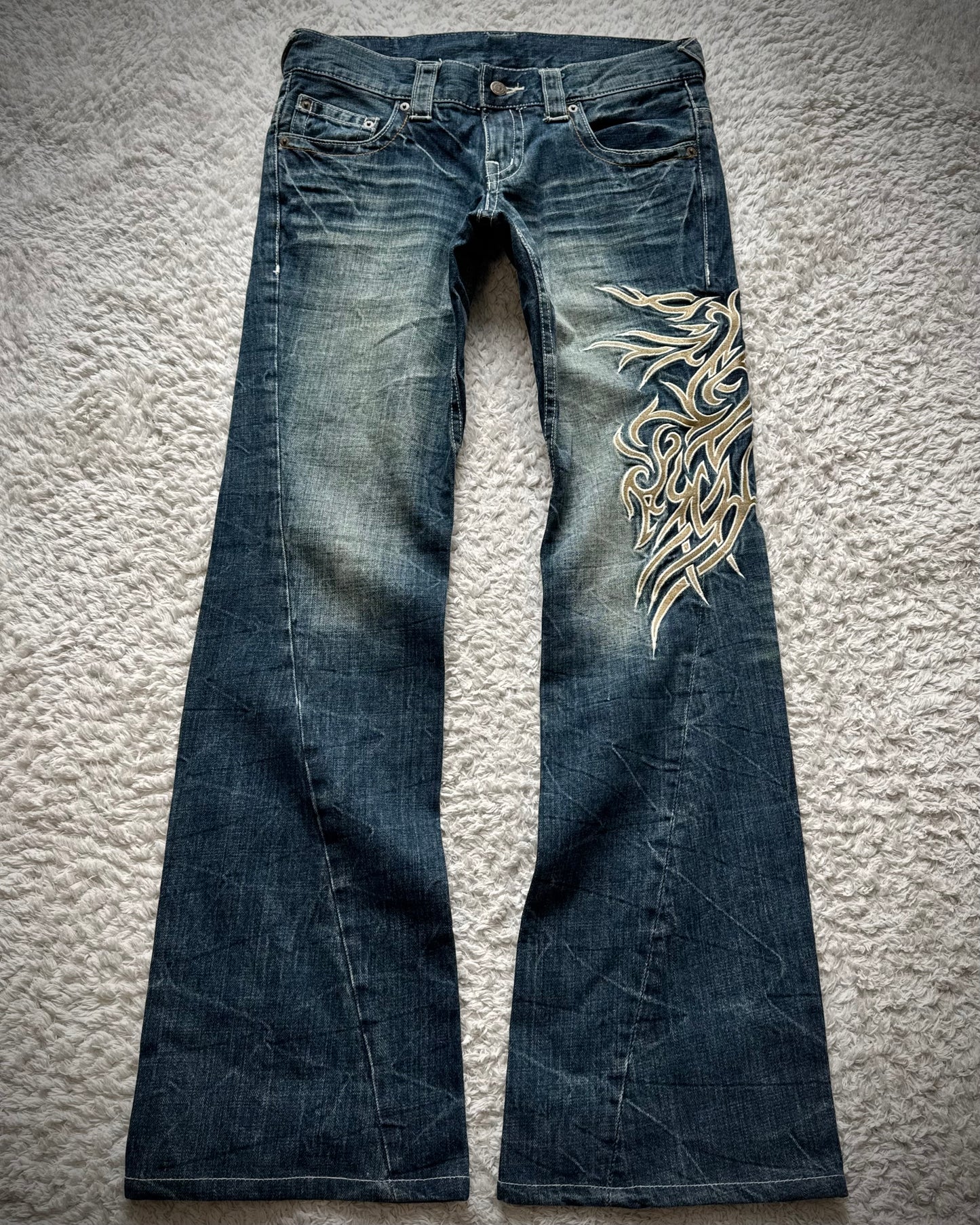 Tornado Mart Tribal Embroidery Spiral Flared Jeans