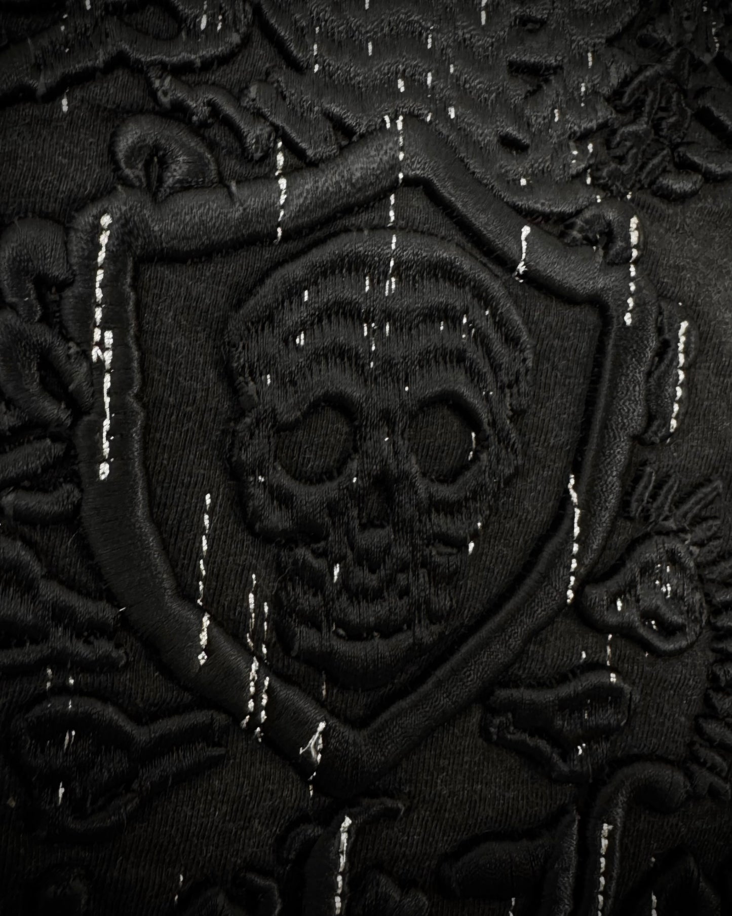 Irish Winged Skull Embroidery T-Shirt