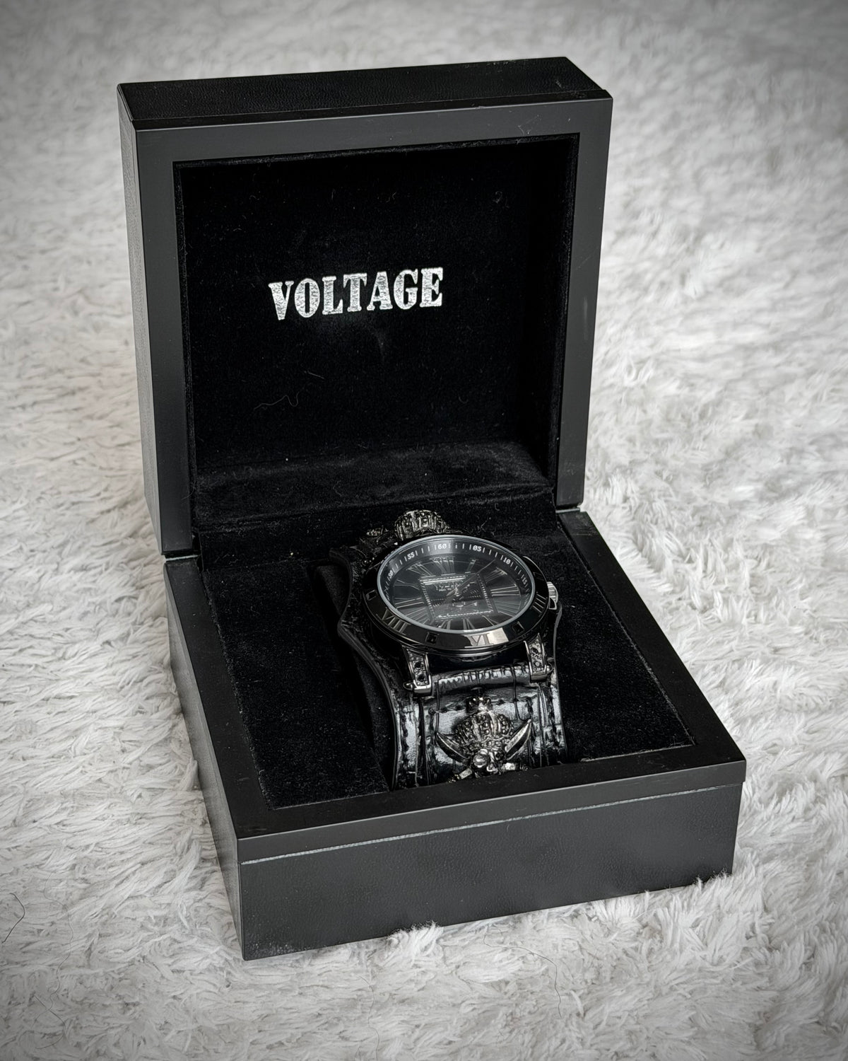 Voltage Pirate Skull Watch