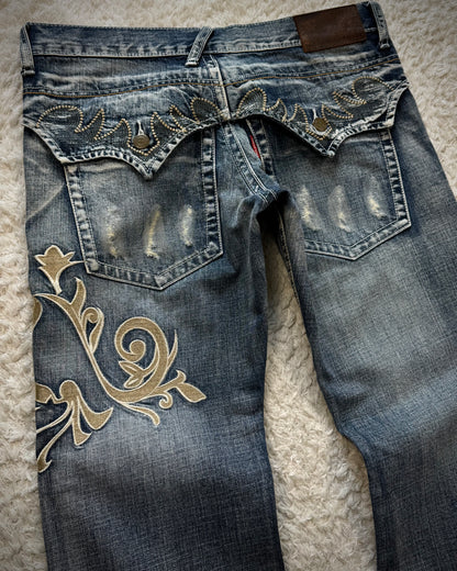 Tornado Mart Tribal Embroidery Spiral Flared Jeans