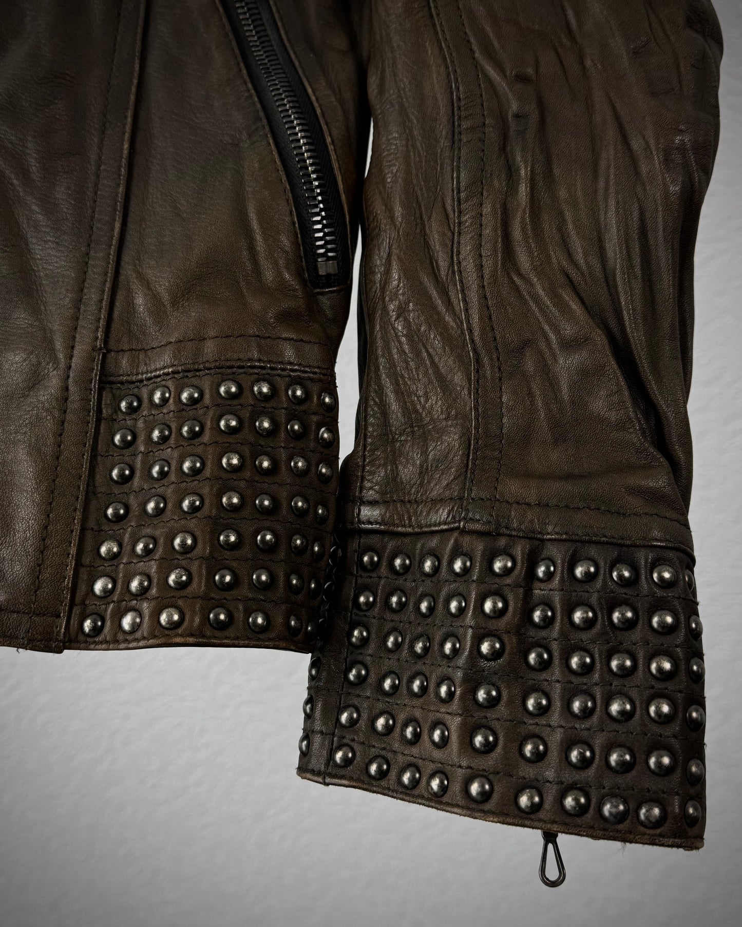 Shellac Studded Fur Collar Leather Jacket