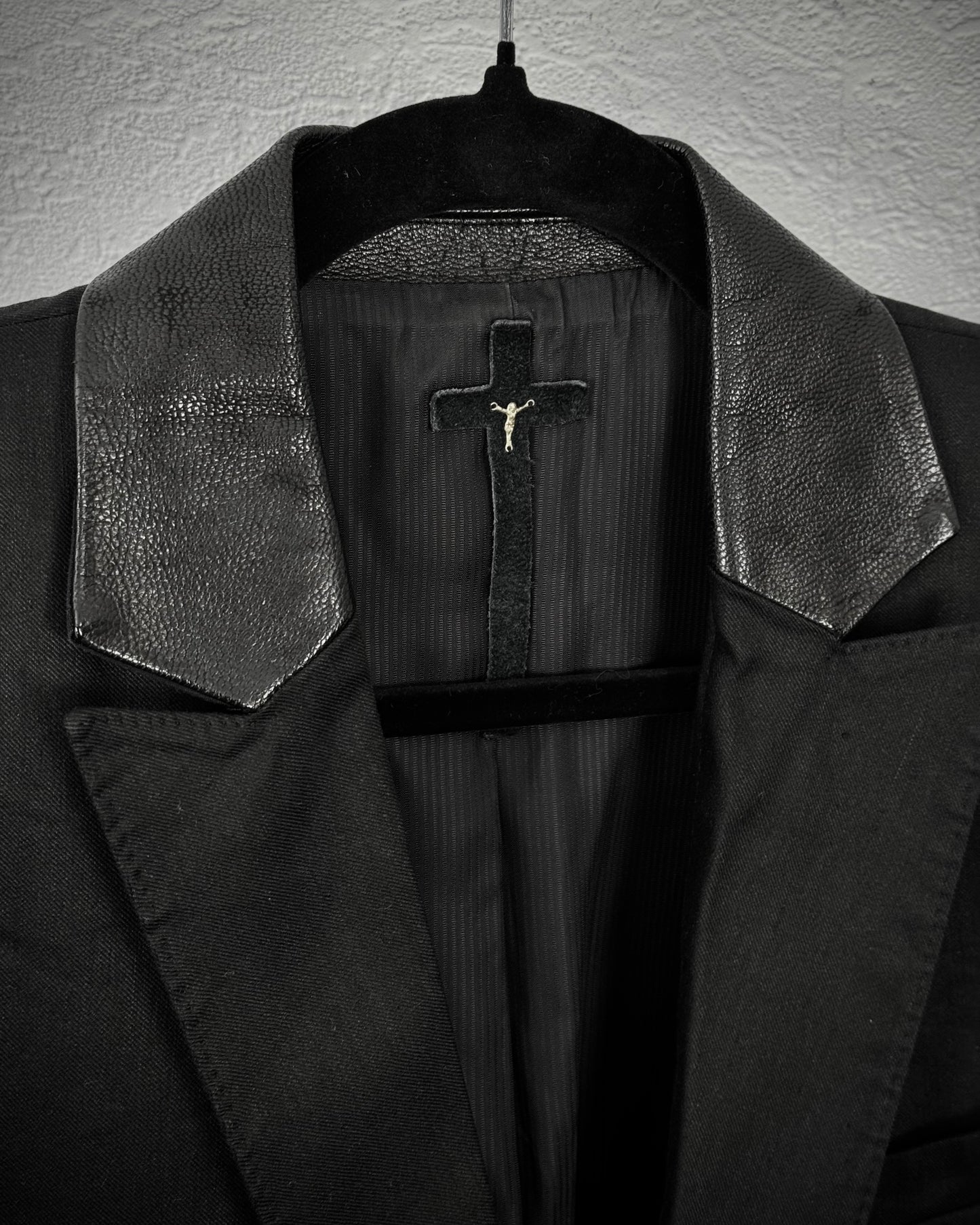 L.G.B. “JK-6” Fringed Spine Goat Collar Cross Blazer