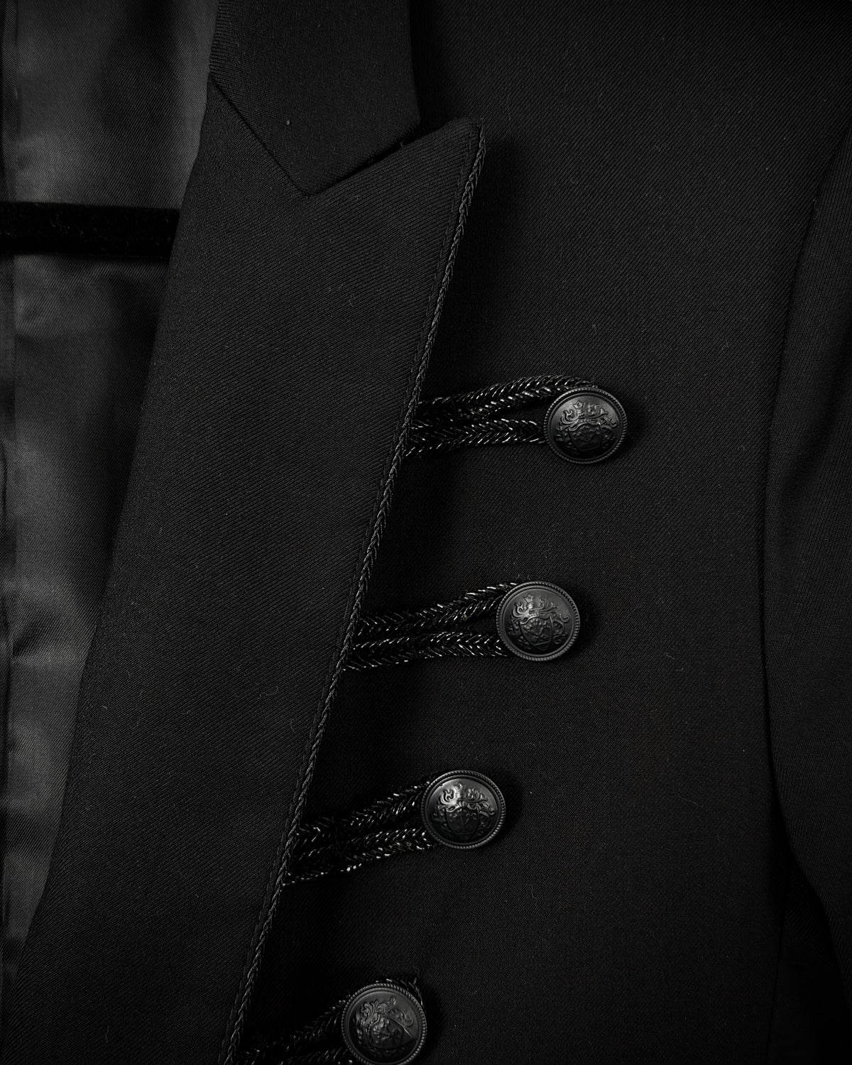 Civarize Napoleon Peaked Blazer