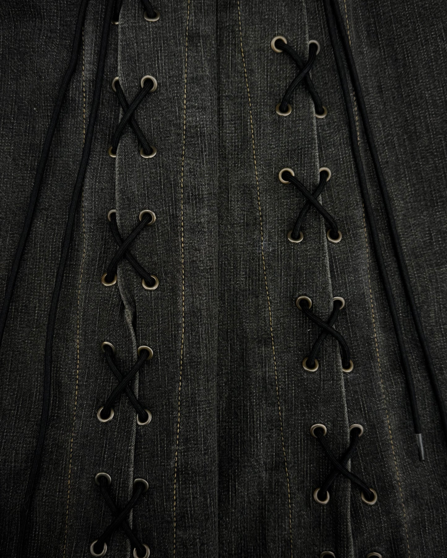 Tornado Mart Dynamic Flared Lace-Up Jeans