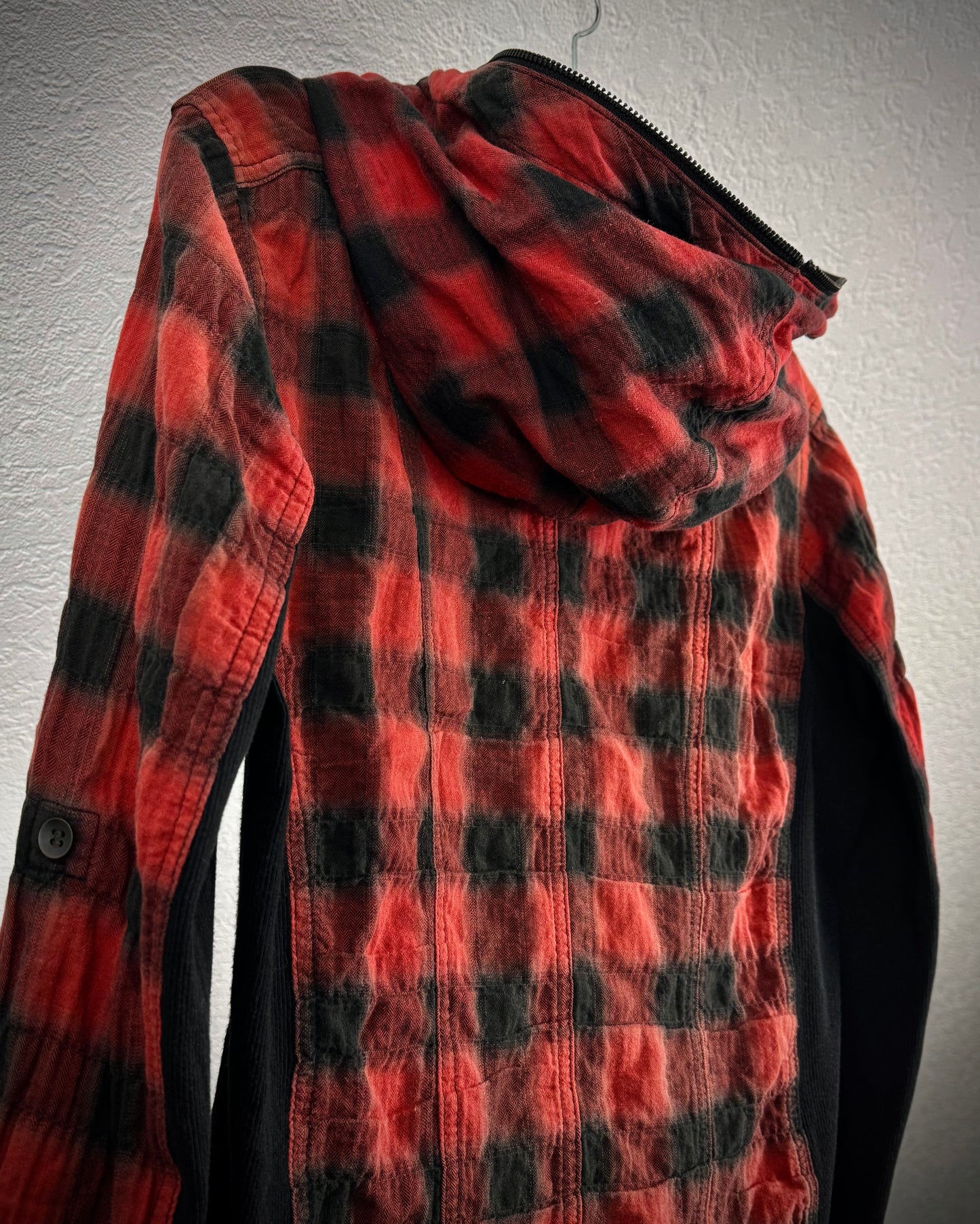 Schlüssel Crimson Flannel Zip Up Hoodie