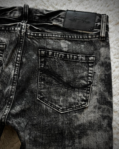 CavariA Ash Clawmarks Washed Studded Flared Jeans