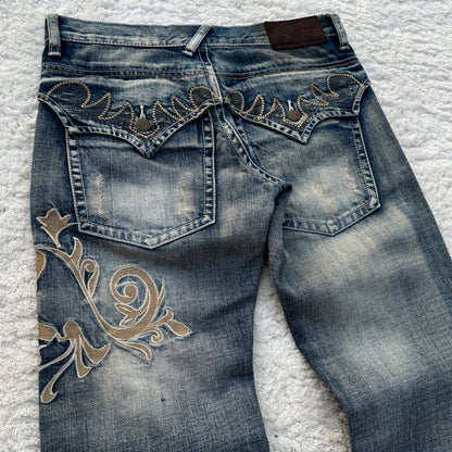 Tornado Mart Tribal Embroidery Flared Jeans