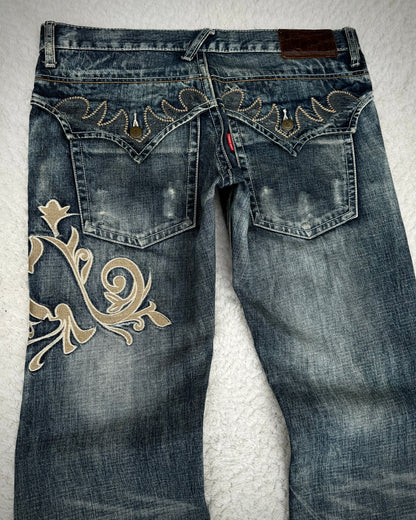 Tornado Mart Tribal Embroidery Spiral Flared Jeans