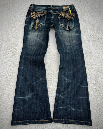 B.C.B.G. Leopard Detailed Vintage Flared Jeans