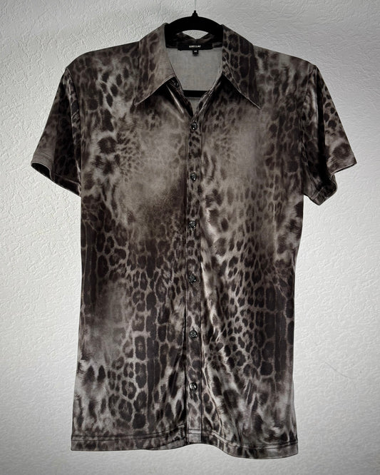 Shellac Leopard Pattern Button Up T-Shirt