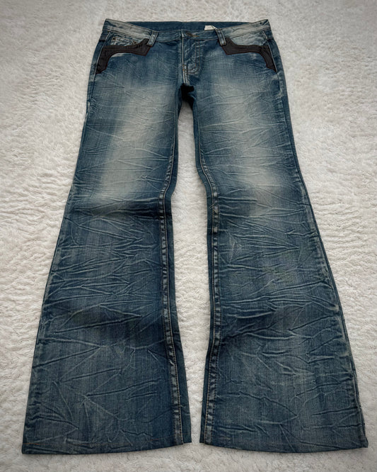 Agate Label Honeycomb Washed Leather Accented Flared Jeans