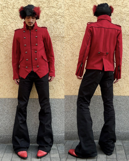 T2in Wrinkled Crimson Coated Leather Boots