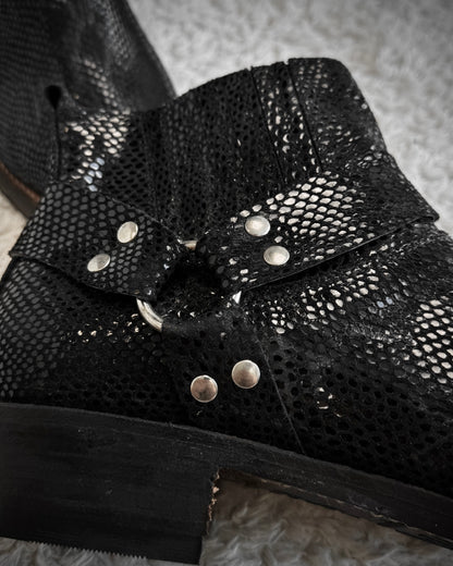Texas Bulls Python Luster Harness Boots