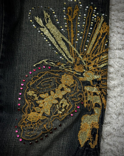 Tornado Mart Tribe Skull Embroidery Flared Jeans