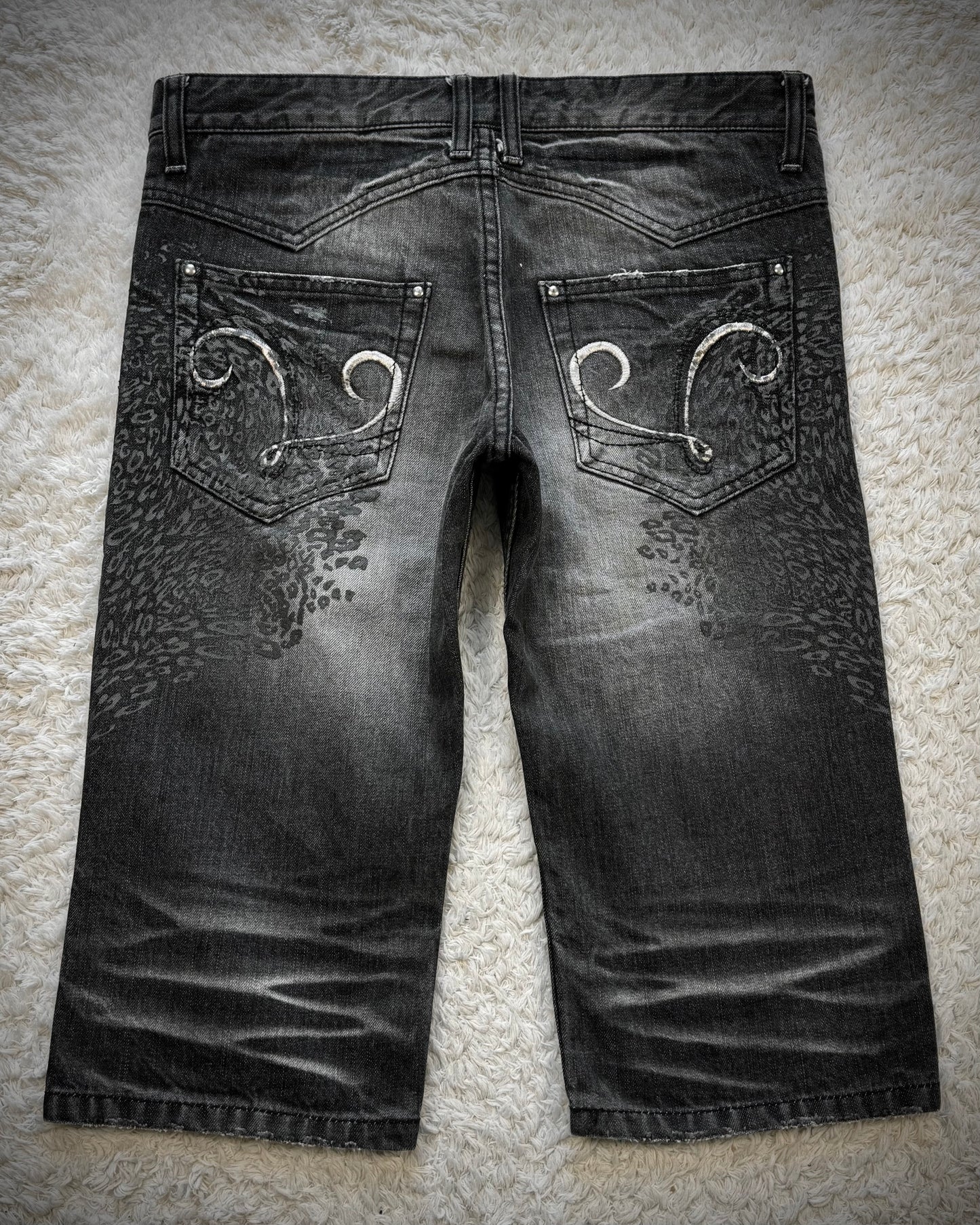 Lagust Leopard Imprinted Denim Shorts