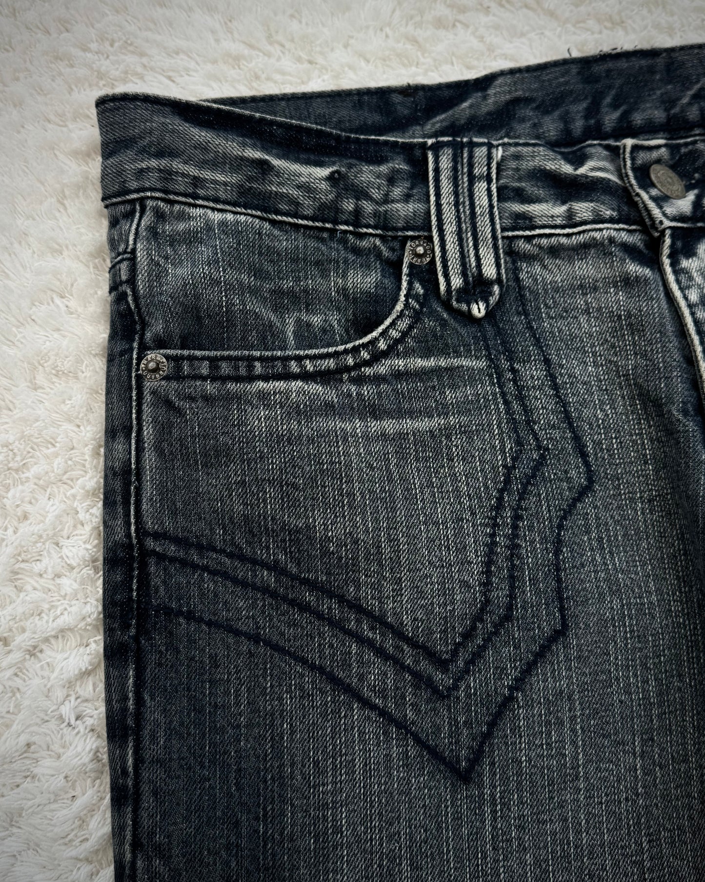 Tornado Mart Tribe Skull Embroidery Flared Jeans