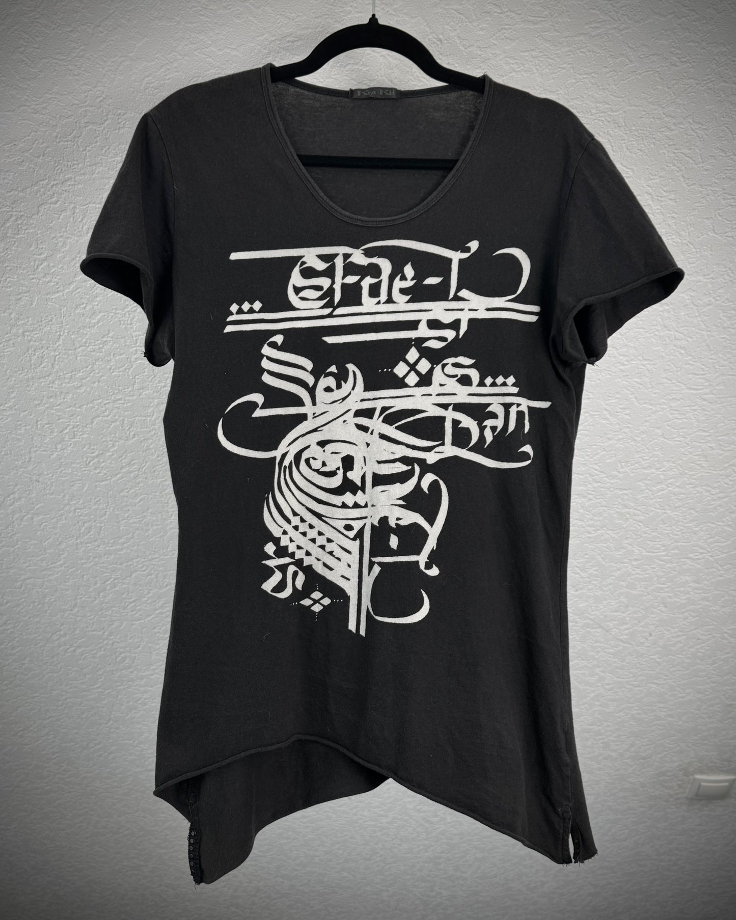 KMRii Asymmetrical Cut Calligraphy T-Shirt