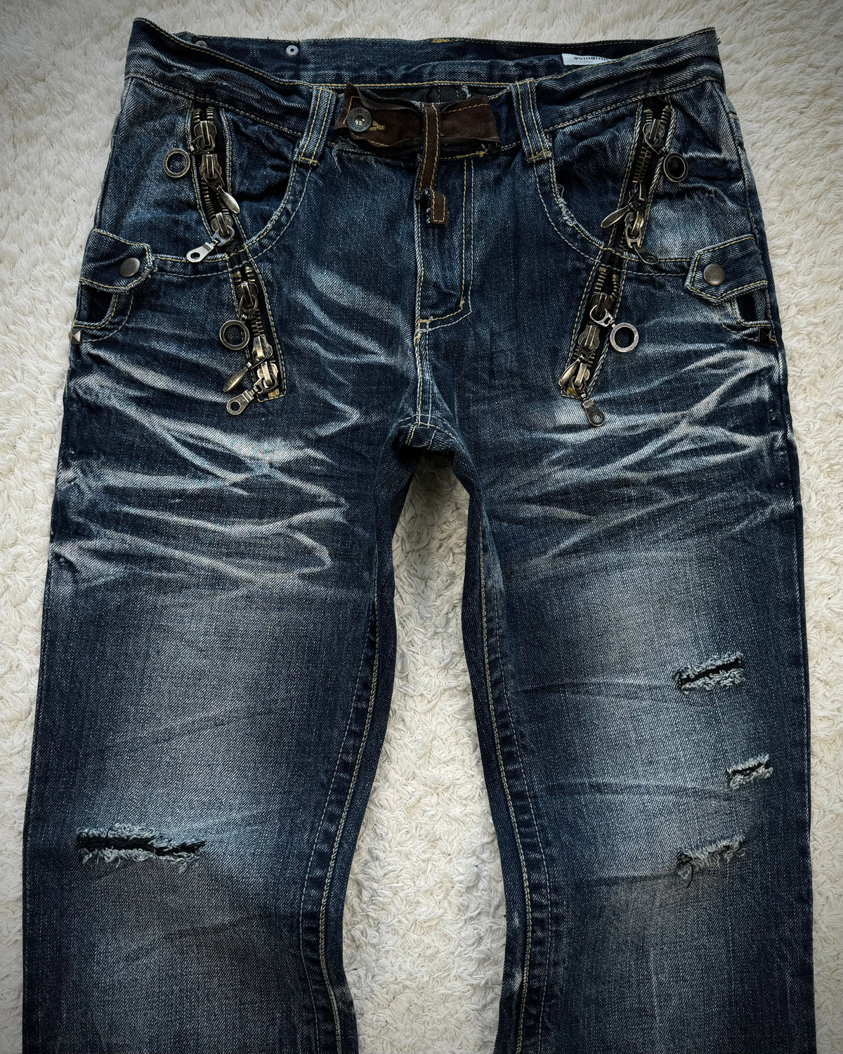 Semantic Design Vintage Zippered Clawmarks Flared Jeans