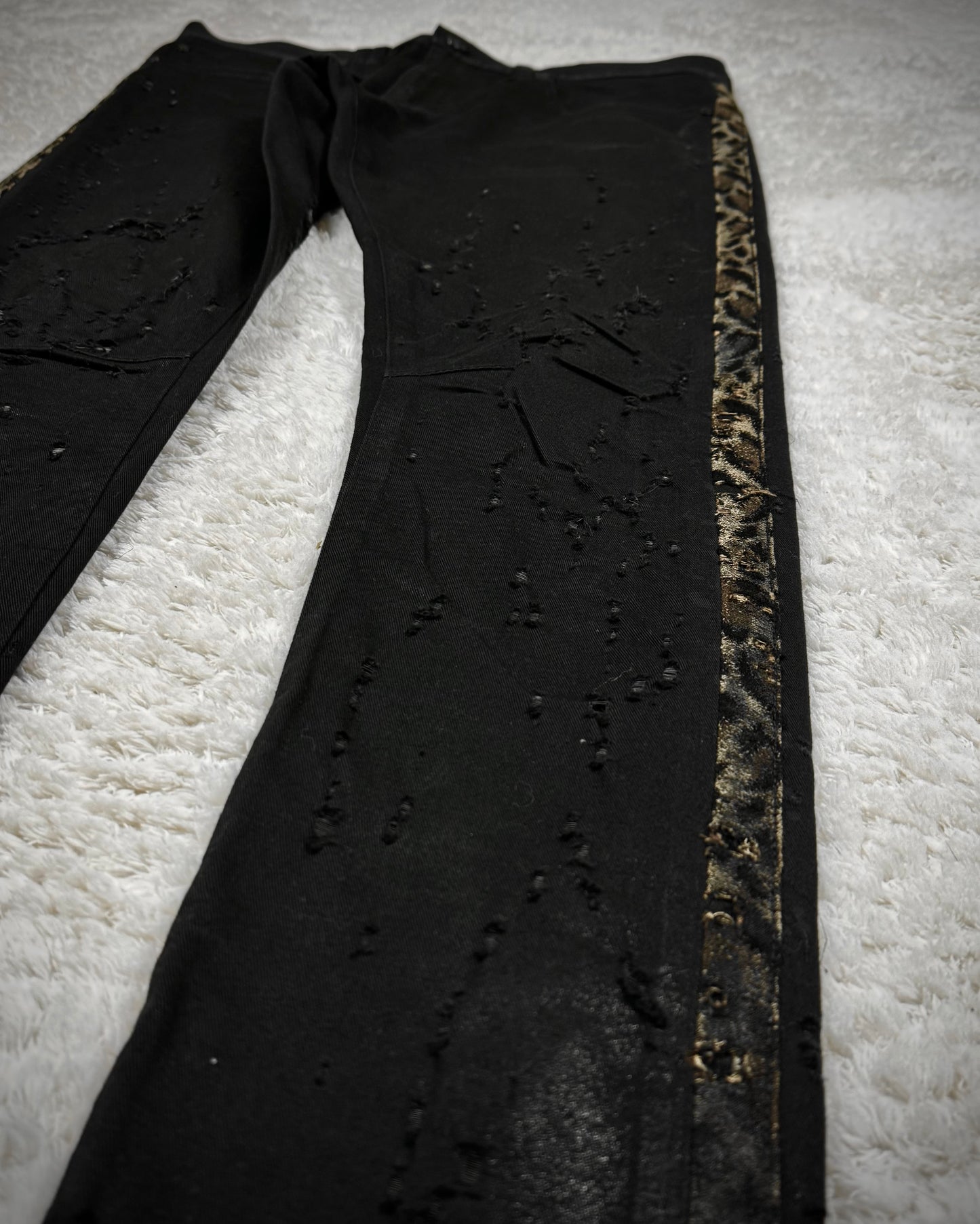 Roen Waxed Leopard Detailed Crashed Skinny Jeans