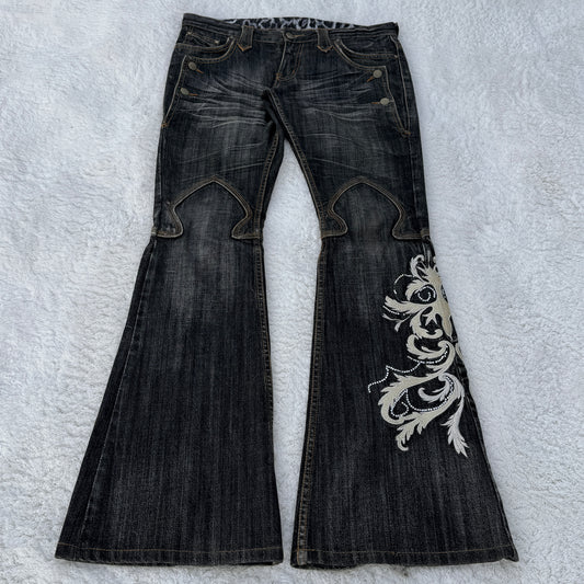 Tornado Mart Tribal Embroidery Flared Jeans