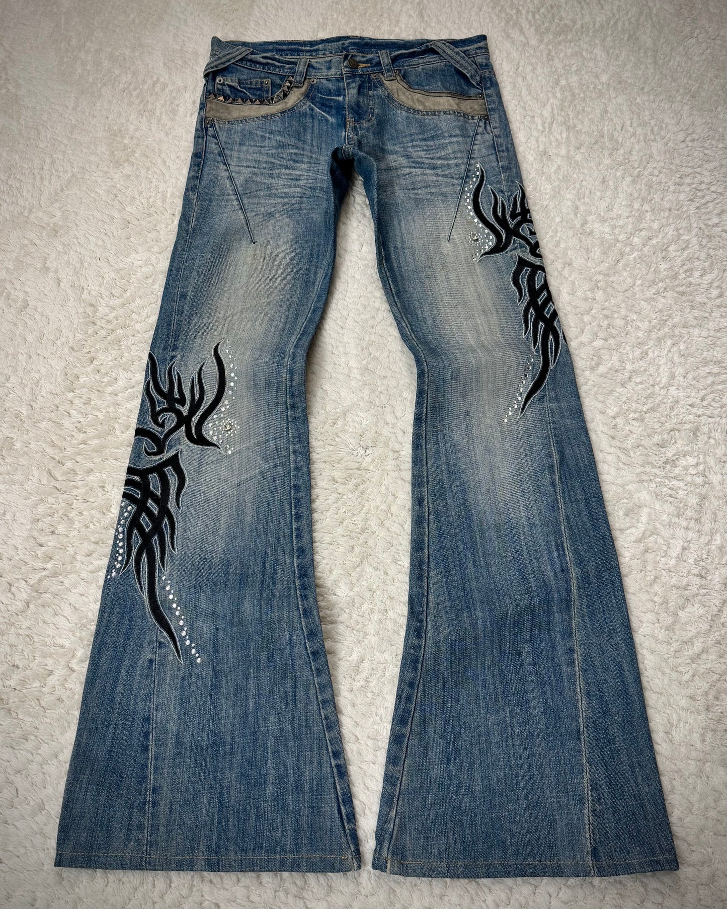 Tornado Mart Tribal Embroidery Studded Flared Jeans