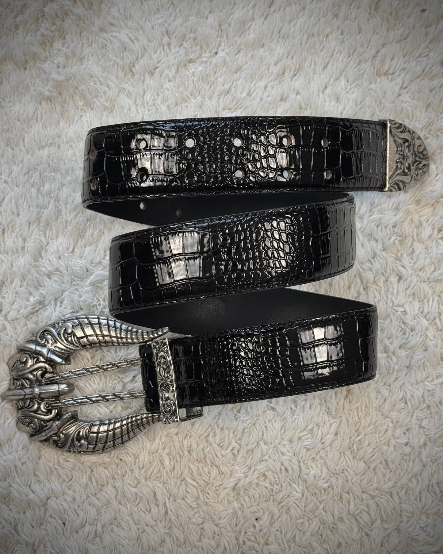 Crocodile Textured Western Buckle Glossy Leather Belt