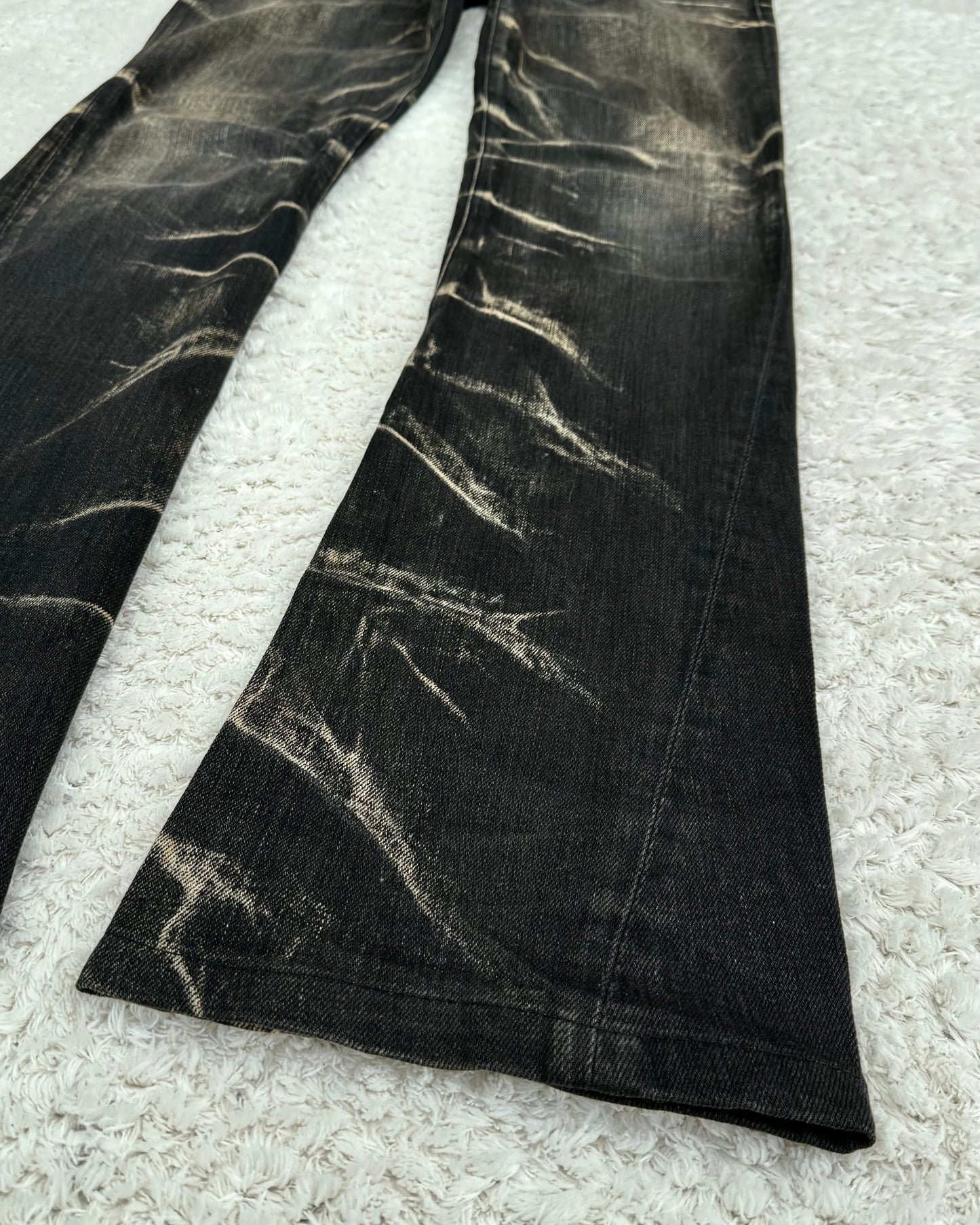 Tornado Mart Thunder Washed Slim Bootcut Jeans