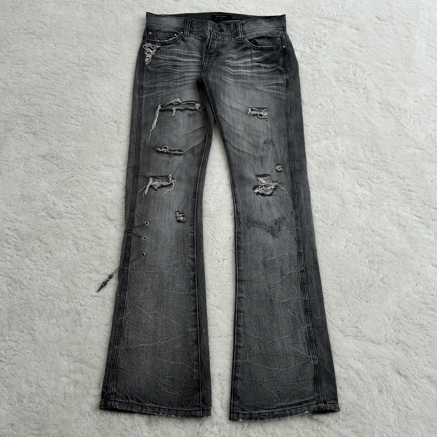 La Gate Pierced Chain-Up Flared Jeans