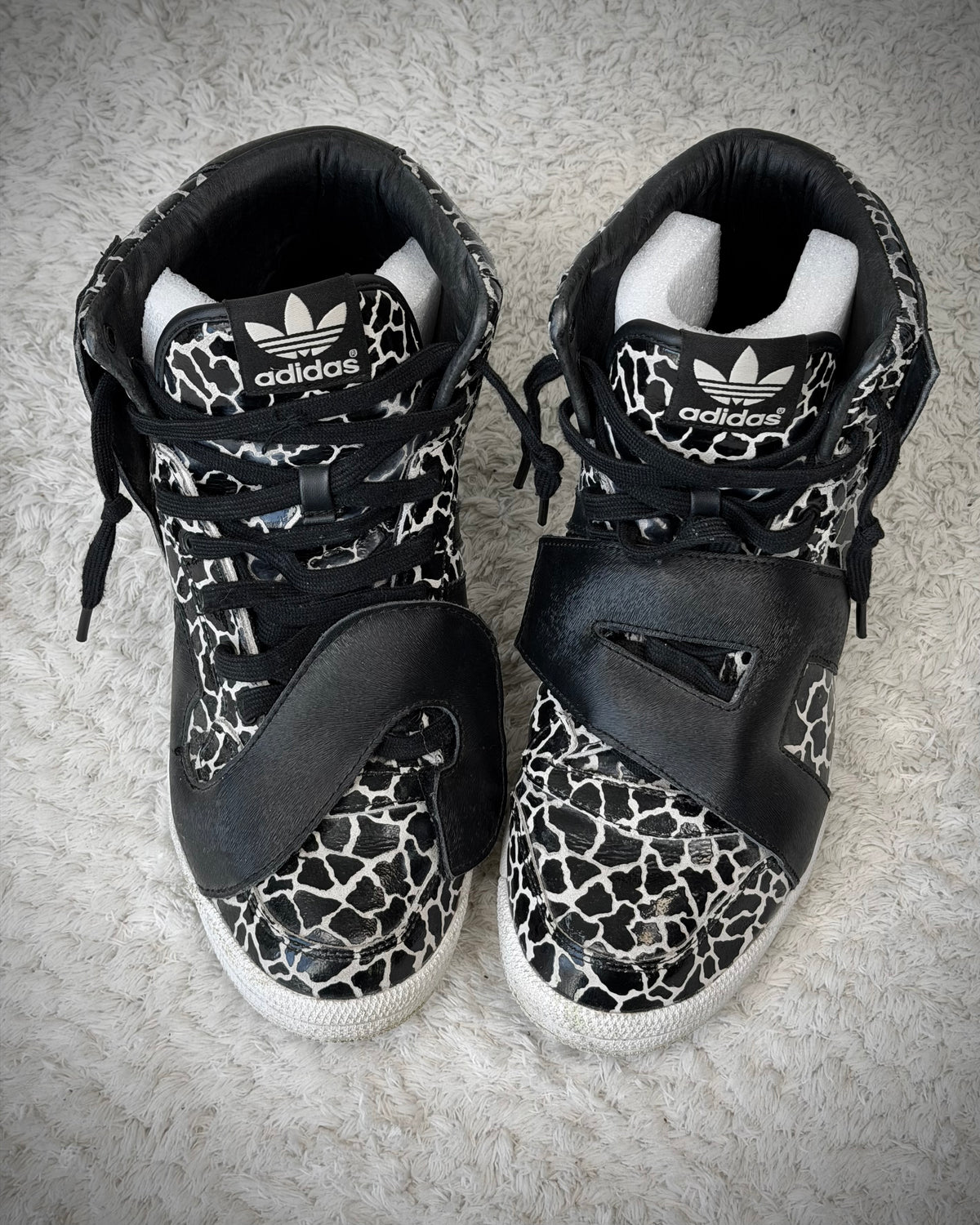 Adidas x Jeremy Scott Giraffe Letter Velcro Sneakers
