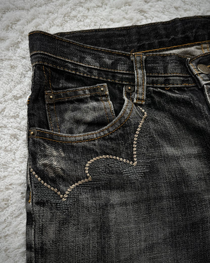 Tornado Mart Tribal Embroidery Spiral Flared Jeans