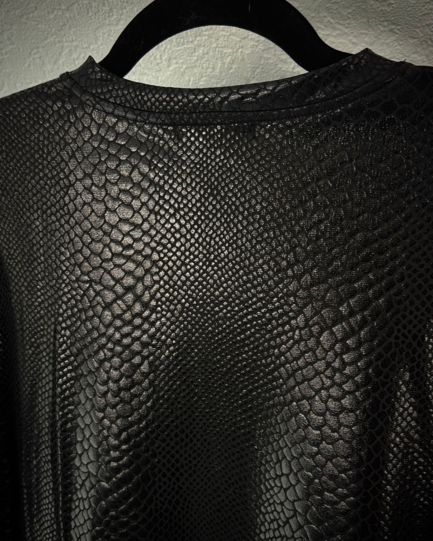 Black Varia Python Gloss T-Shirt