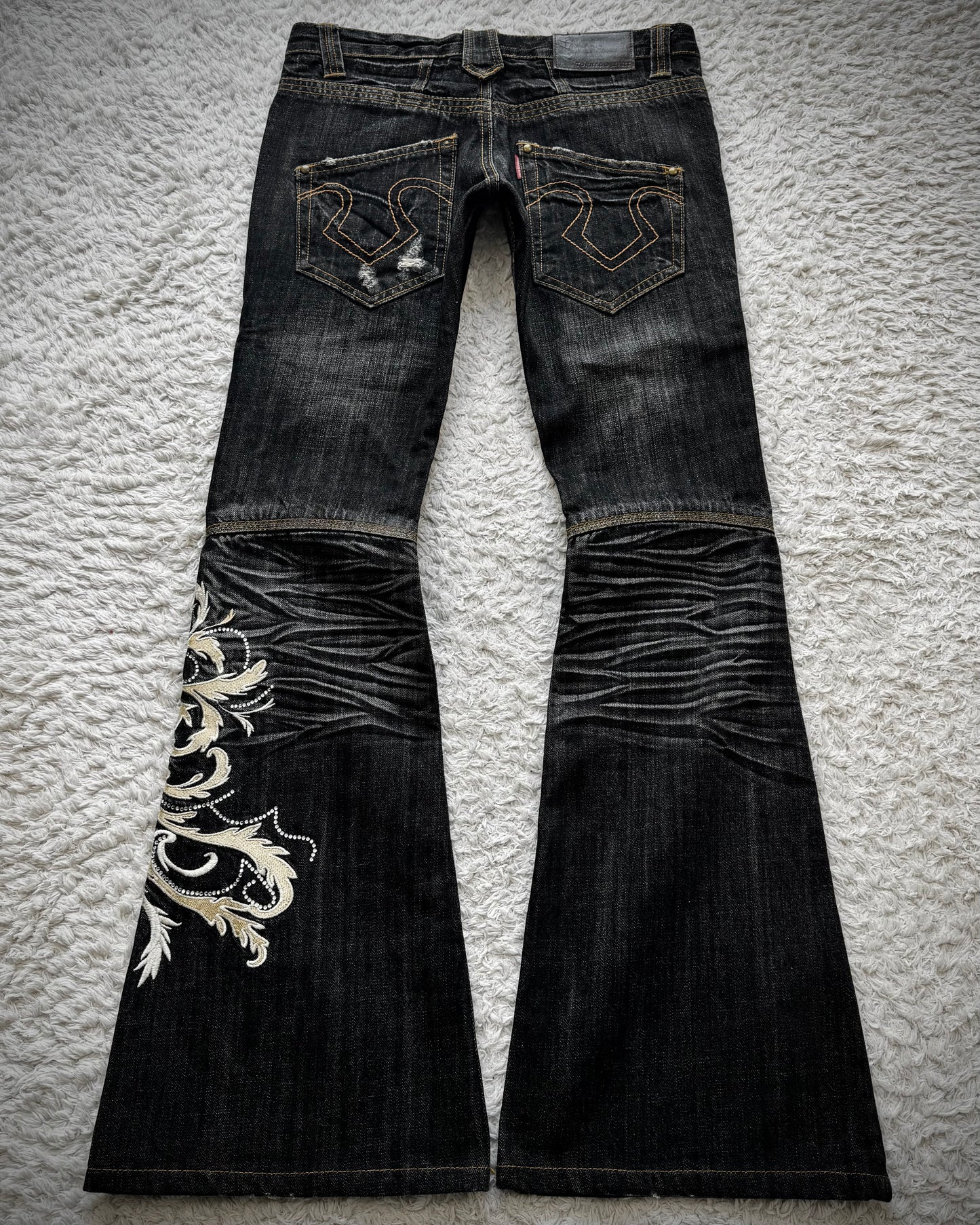 Tornado Mart Tribal Tattoo Embroidery Flared Jeans