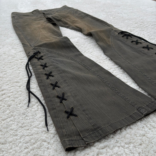 Tornado Mart Mud Wash Flared Lace-Up Jeans
