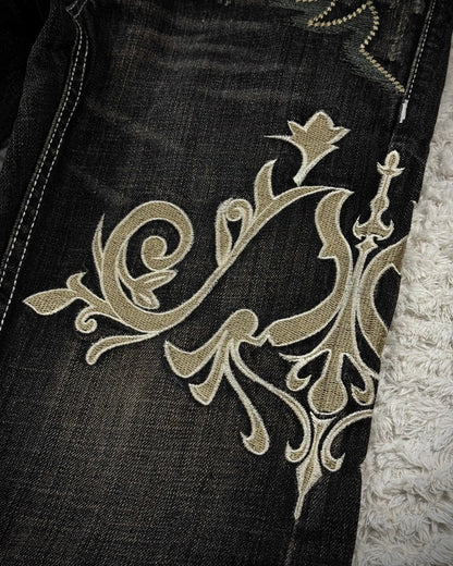 Tornado Mart Tribal Embroidery Spiral Flared Jeans