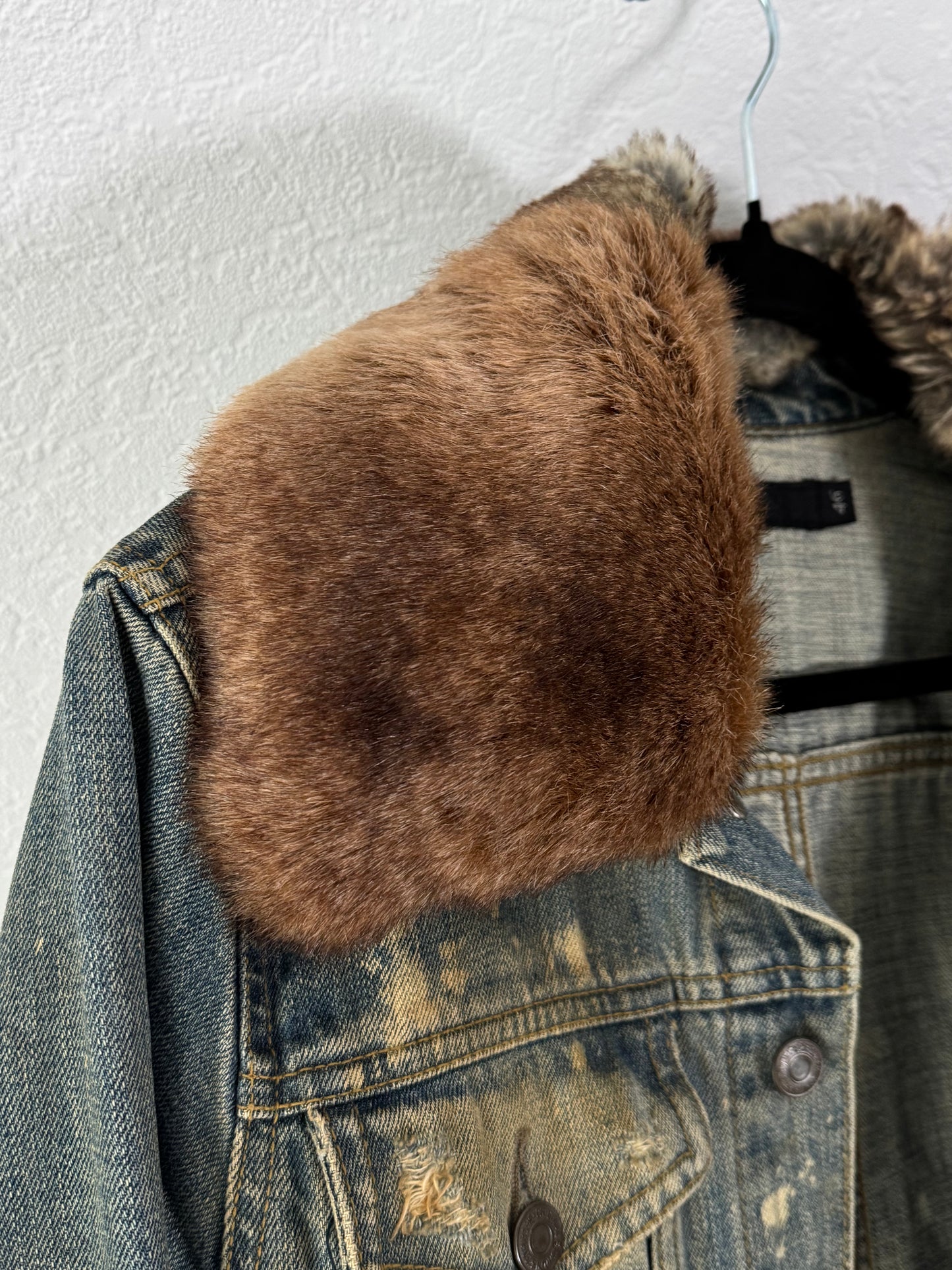 Fuga Mud Washed Chunky Fur Collar Denim Jacket